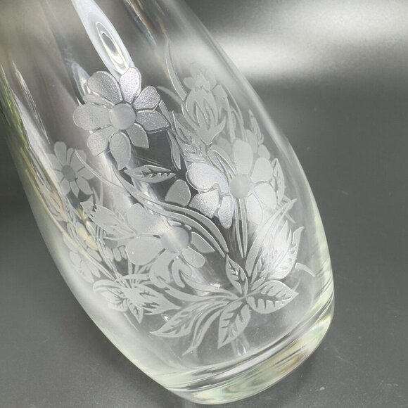 Vintage Pasabahce Etched Glass Vase Clear Floral Pattern With Sticker Turkey VTG - Picture 8 of 11